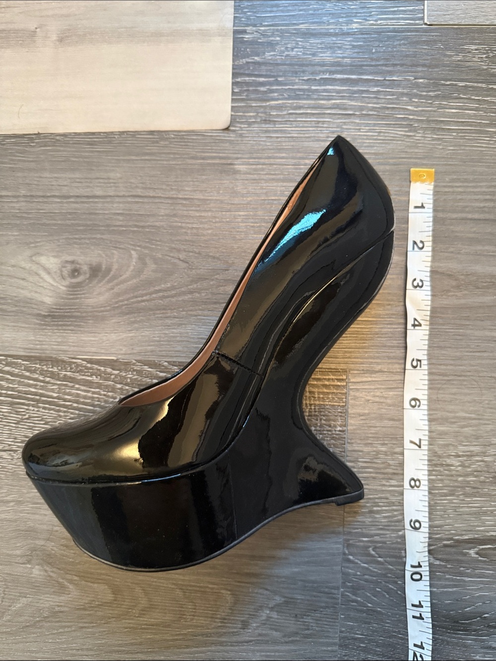 Aldo Black Patent Sculptural Wedge Pumps - Picture 11 of 12
